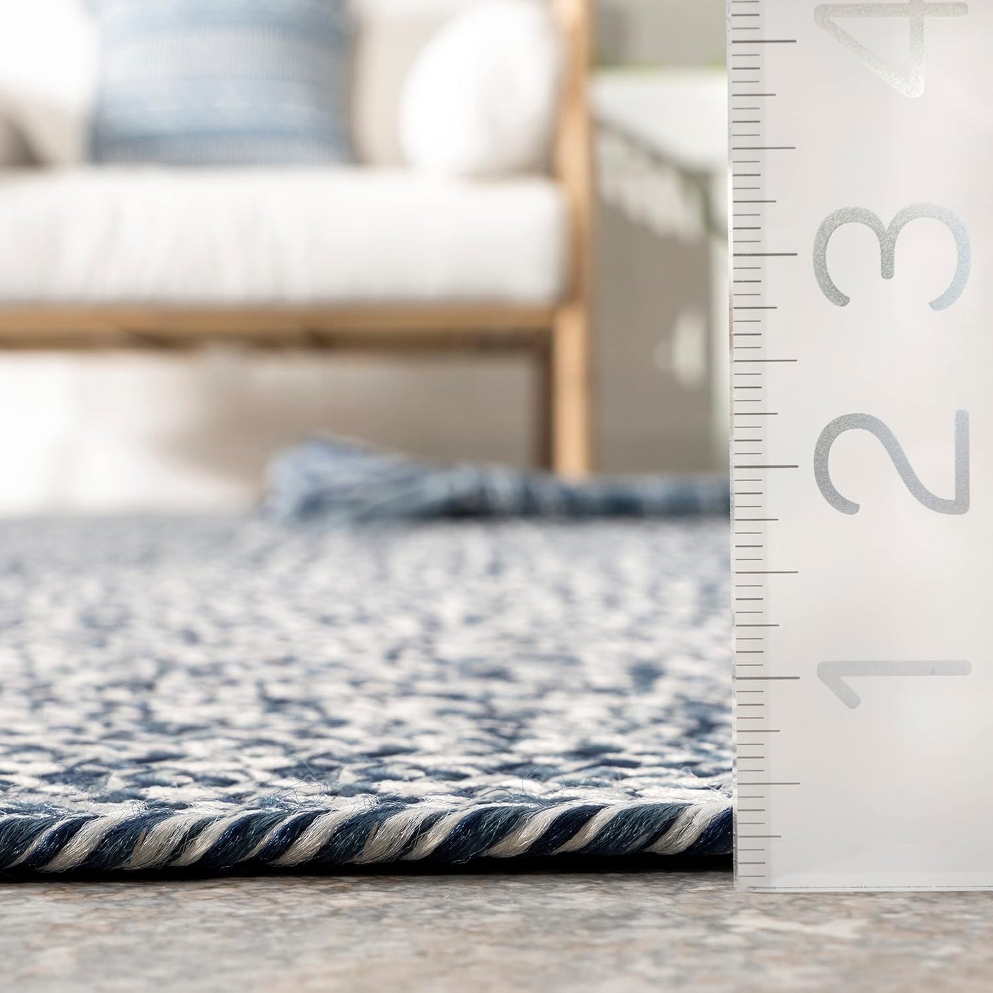 nuLOOM 5' x 8' Solid Hand Braided Indoor/Outdoor Area Rug, Pet-Friendly, High Traffic, Weather Resistant, for Patio, Balcony, Bedroom, Living, Dining Room, Wynn Navy